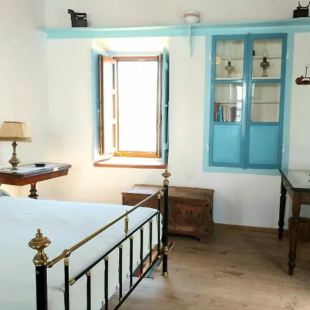 Smaragdi Traditional Mansion In Chora Vakantiehuis *